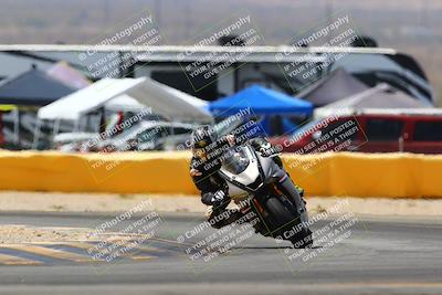 media/Apr-09-2022-SoCal Trackdays (Sat) [[c9e19a26ab]]/Turn 2 (1140am)/